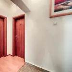 Apartamento And Dis
